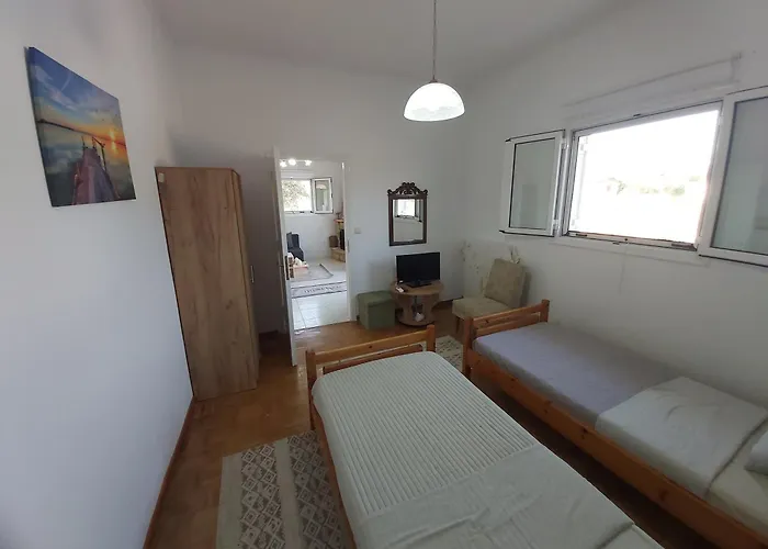 The House In The Olive Grove 別荘 *